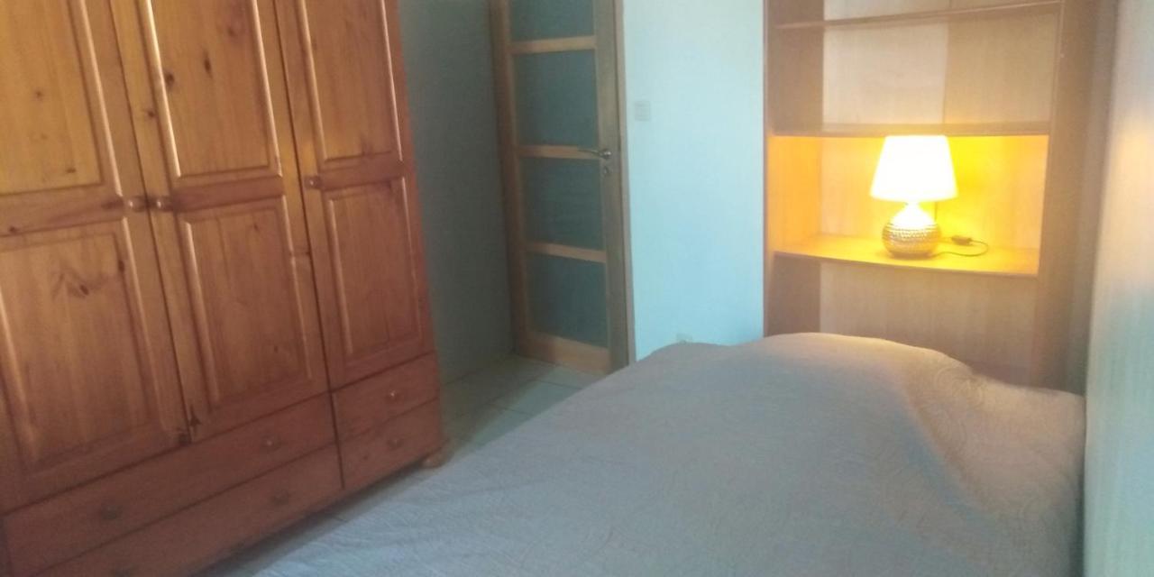 Chambre Chez L'Habitant Tourbes エクステリア 写真